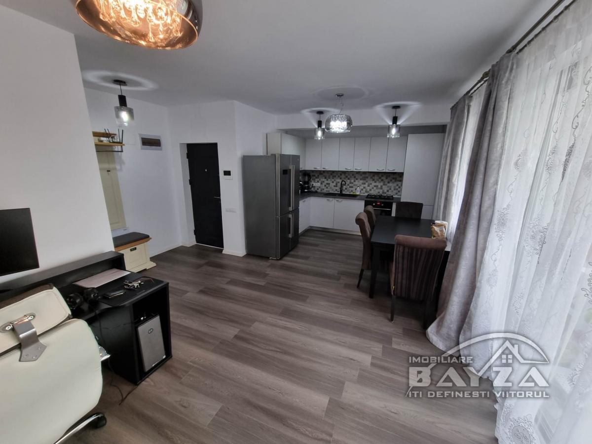 Pret: 66.500 EURO, Vanzare apartament 2 camere, zona Baia Sprie - Pensiunea Rustic
