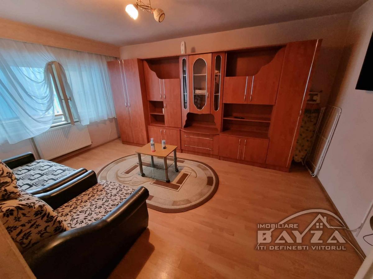 Pret: 62.500 EURO, Vanzare apartament 2 camere, zona Bulevardul Traian