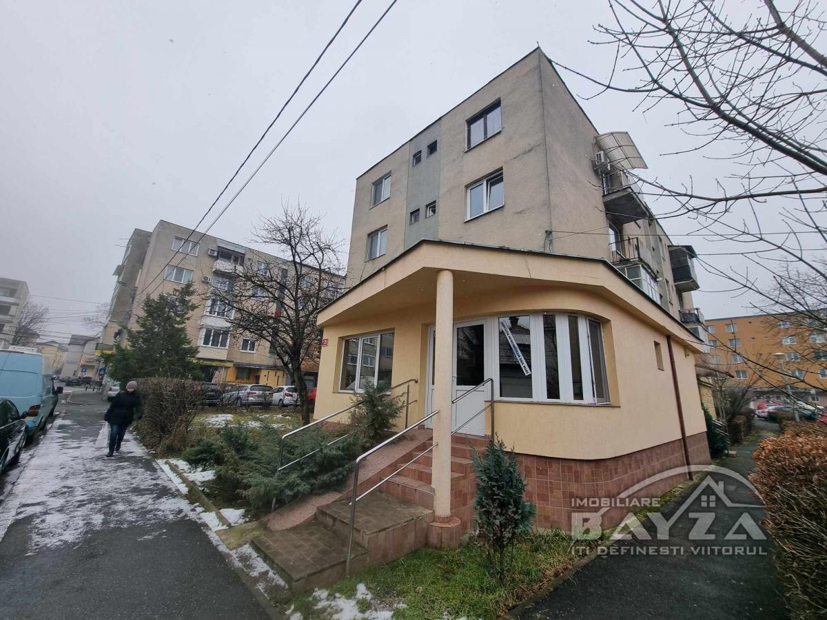 Pret: 62.000 EURO, Vanzare apartament 2 camere, zona Ultracentral Bilascu colt cu Unirii