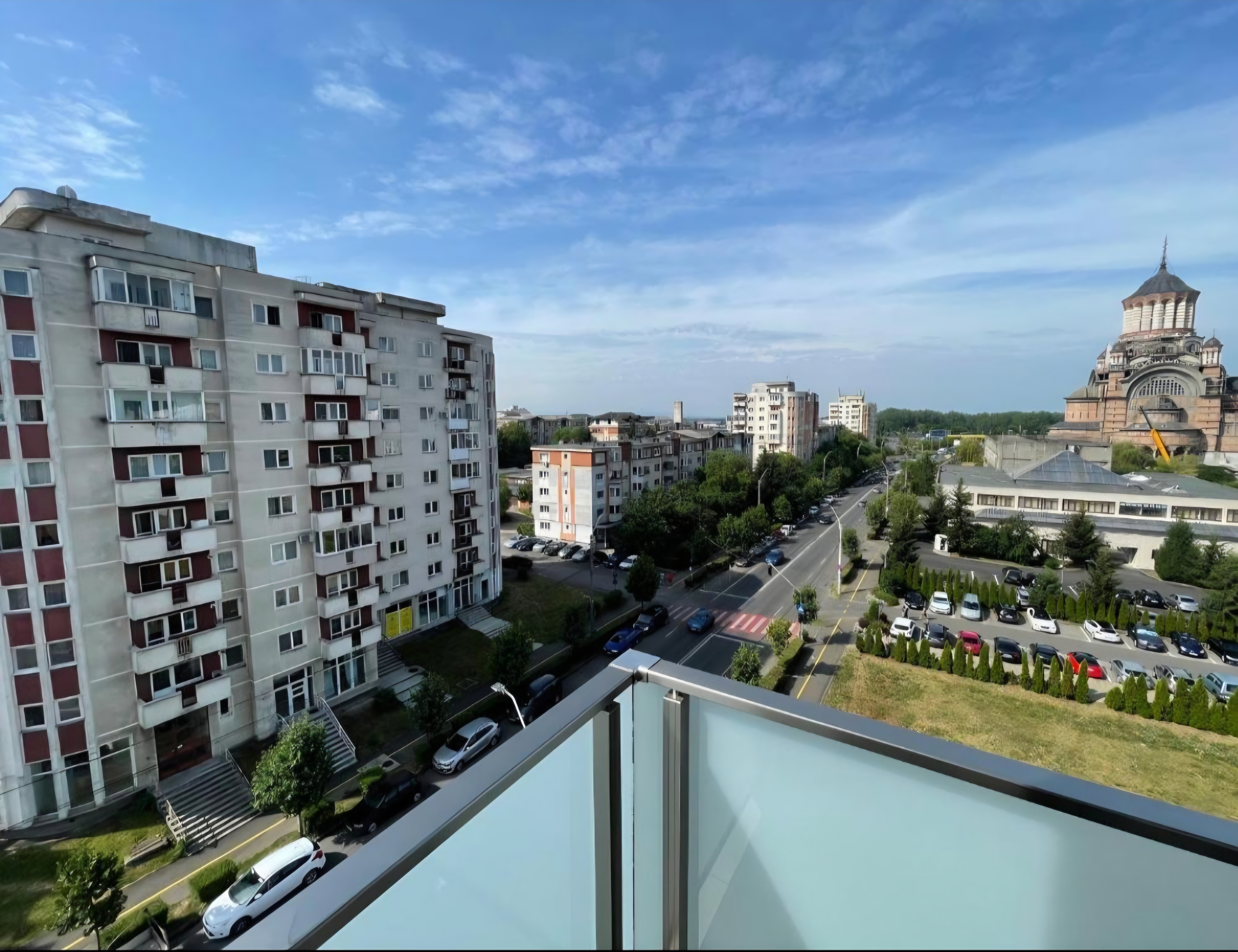Etajul influențează prețul unui apartament în Baia Mare?