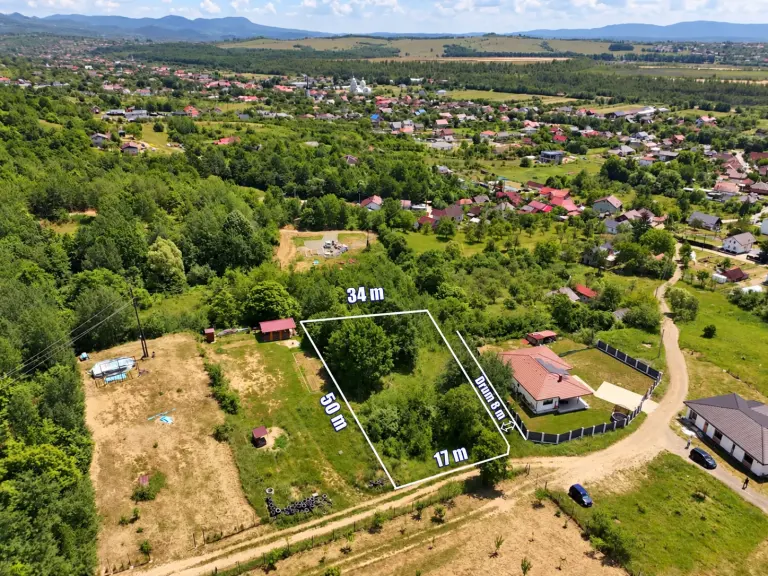 Teren Intravilan - Localitatea Tăuții de Sus - Strada Viilor