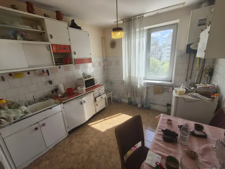 Apartament 5 camere - Centrul Nou - Baia Mare - Strada Florilor