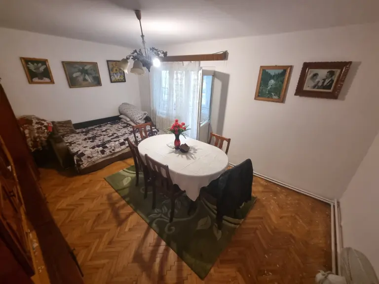 Apartament 3 camere - Ultracentrală - Baia Mare - Strada Moldovei