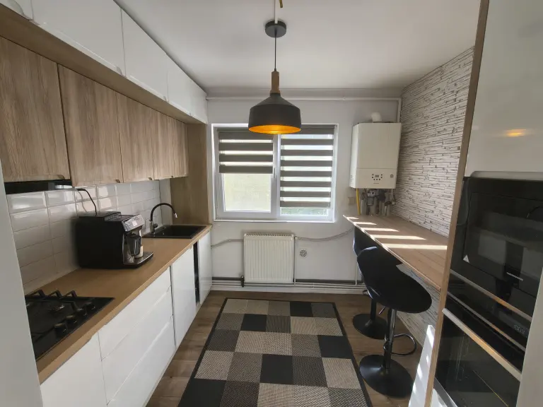 Apartament 4 camere - Cartier Săsar - Baia Mare - Strada Victoriei