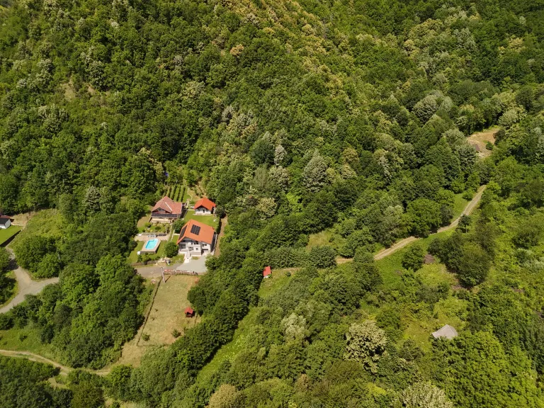 Teren Intravilan - județul Maramureș - Oraș Tăuții-Măgherăuș - Strada 27